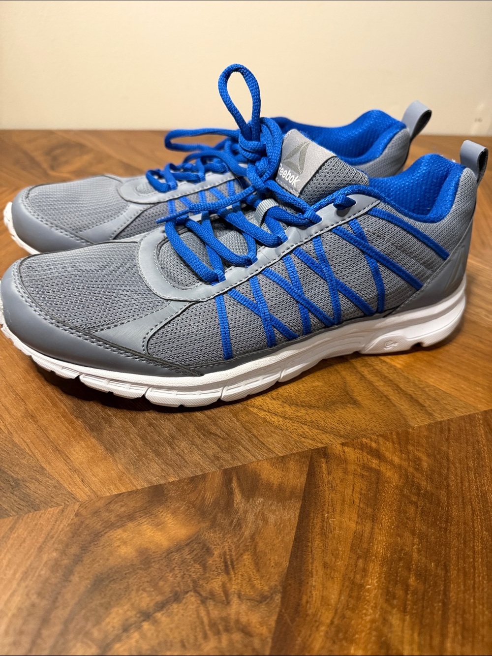 Reebok Shoes Men’s Grey and Blue Size US 9  Eur 42
